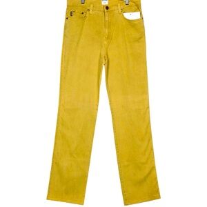 Moschino jeans with cute emblem on back pocket.
